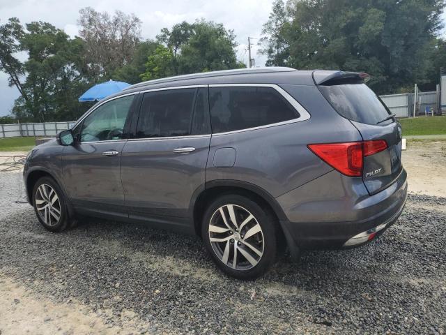 Photo 1 VIN: 5FNYF5H98JB004155 - HONDA PILOT TOUR 