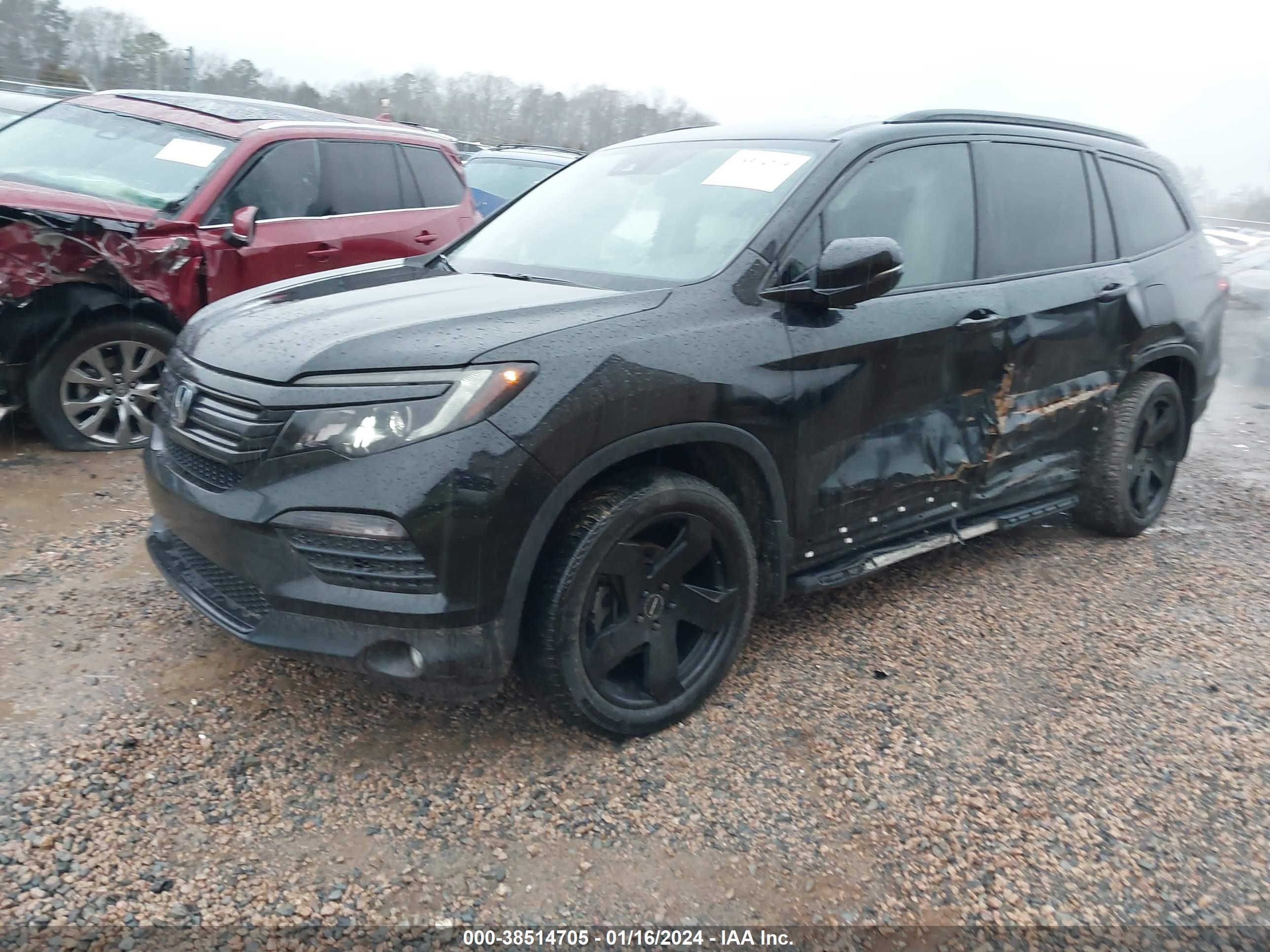 Photo 1 VIN: 5FNYF6H00HB088764 - HONDA PILOT 