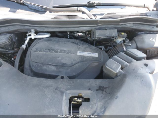 Photo 9 VIN: 5FNYF6H00JB025802 - HONDA PILOT 