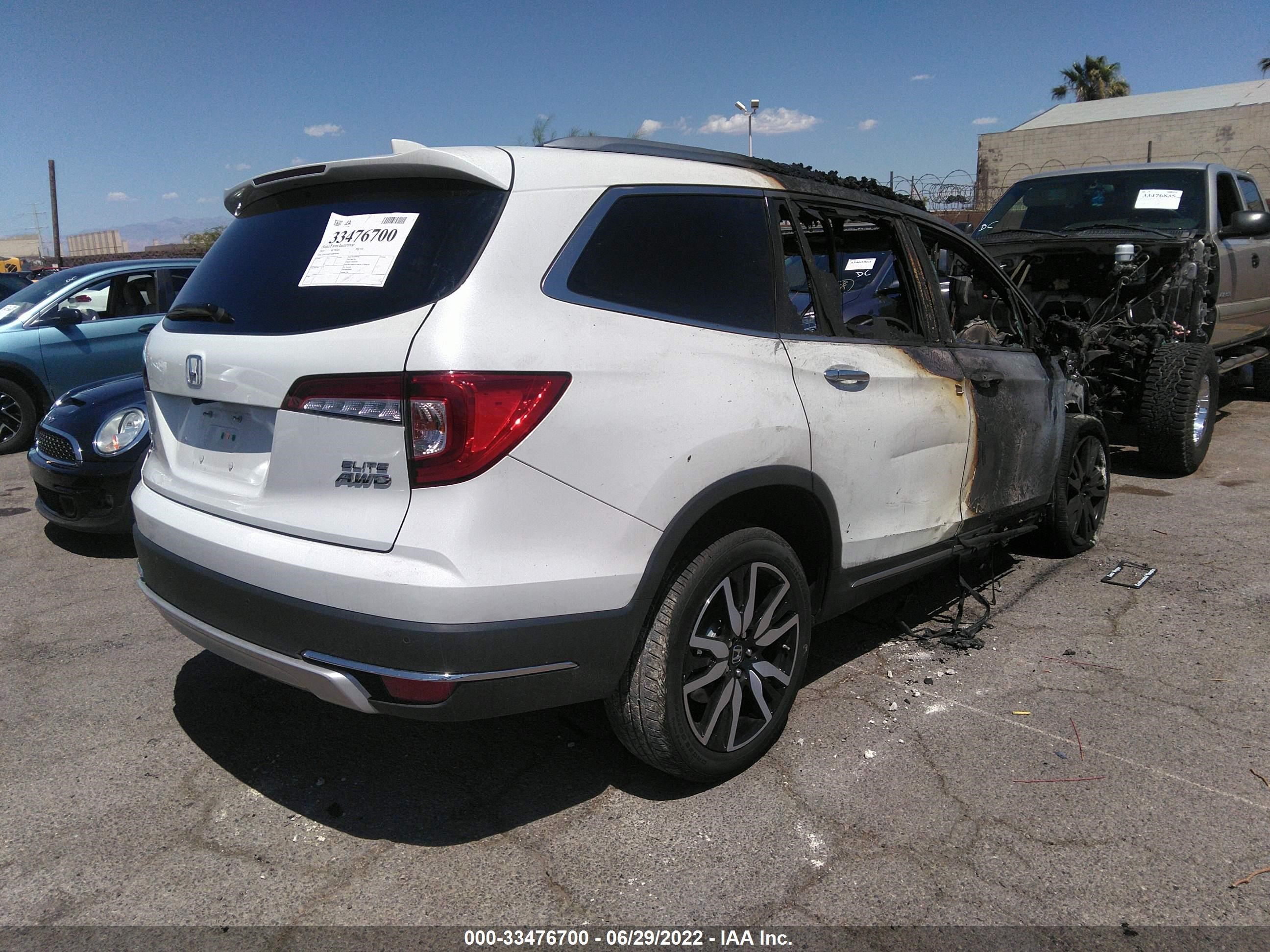 Photo 3 VIN: 5FNYF6H03MB094066 - HONDA PILOT 