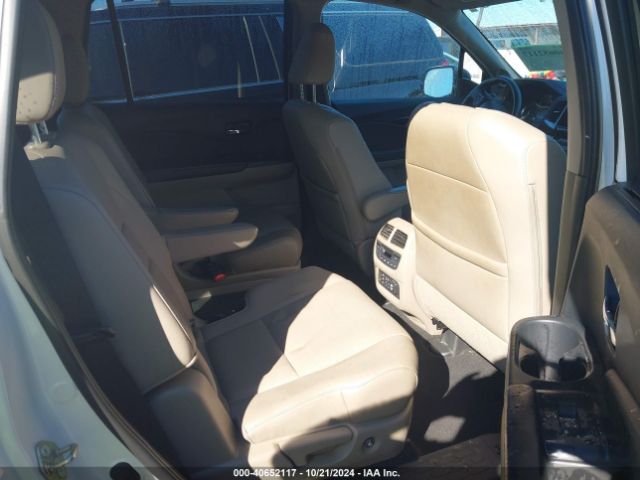 Photo 7 VIN: 5FNYF6H08GB083990 - HONDA PILOT 