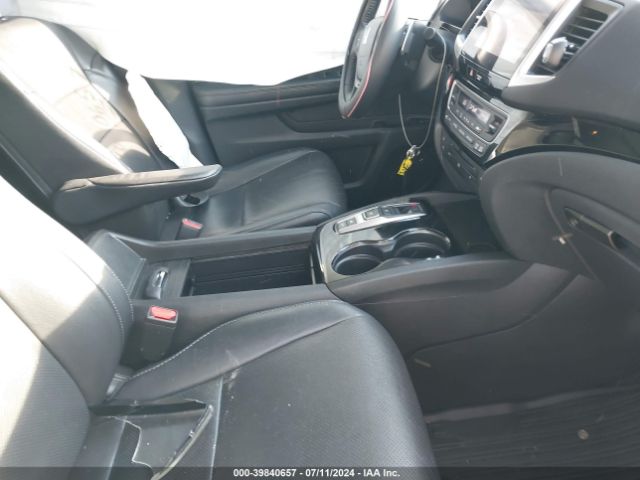 Photo 4 VIN: 5FNYF6H08HB060372 - HONDA PILOT 