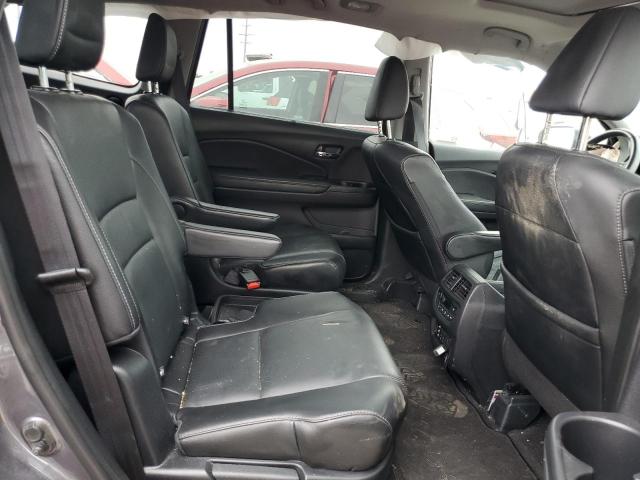 Photo 10 VIN: 5FNYF6H09JB049595 - HONDA PILOT 