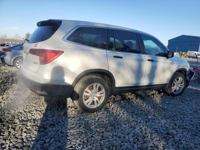 Photo 2 VIN: 5FNYF6H10JB051888 - HONDA PILOT LX 