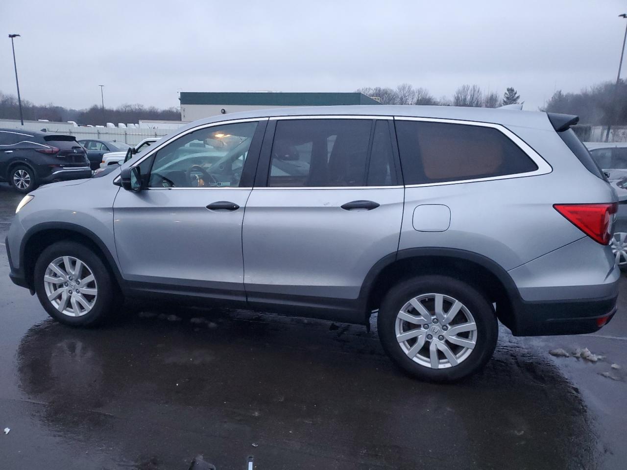 Photo 1 VIN: 5FNYF6H12LB007233 - HONDA PILOT 