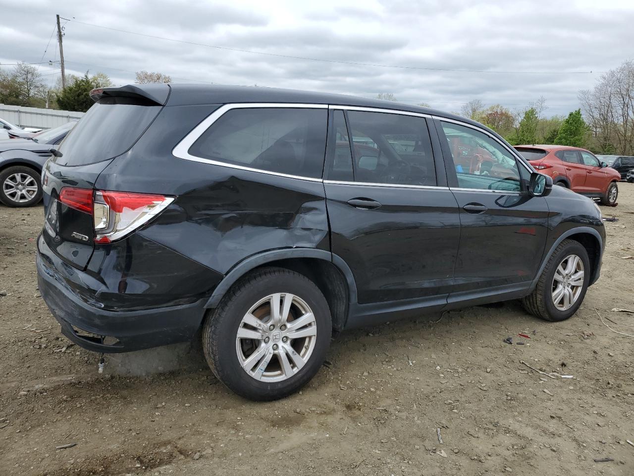 Photo 2 VIN: 5FNYF6H14GB023388 - HONDA PILOT 