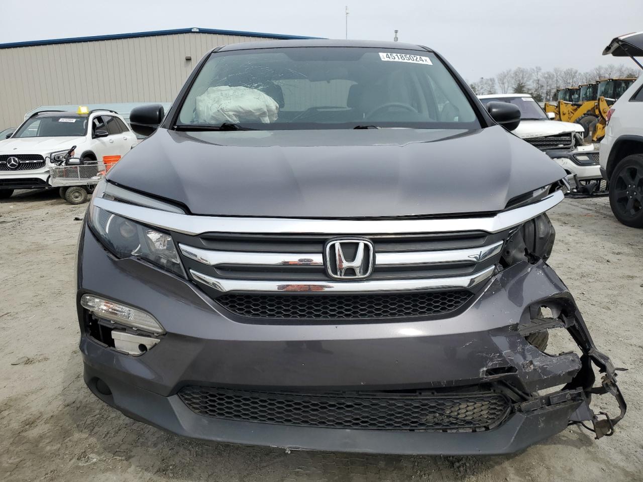 Photo 4 VIN: 5FNYF6H15JB054303 - HONDA PILOT 