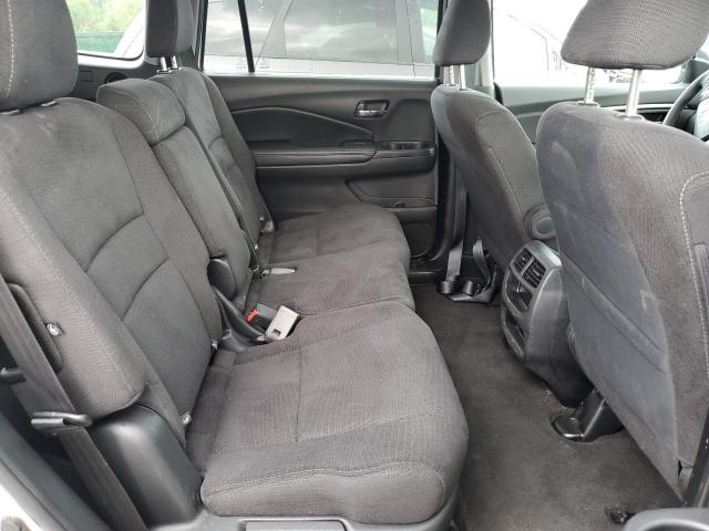 Photo 10 VIN: 5FNYF6H19JB031588 - HONDA PILOT LX 