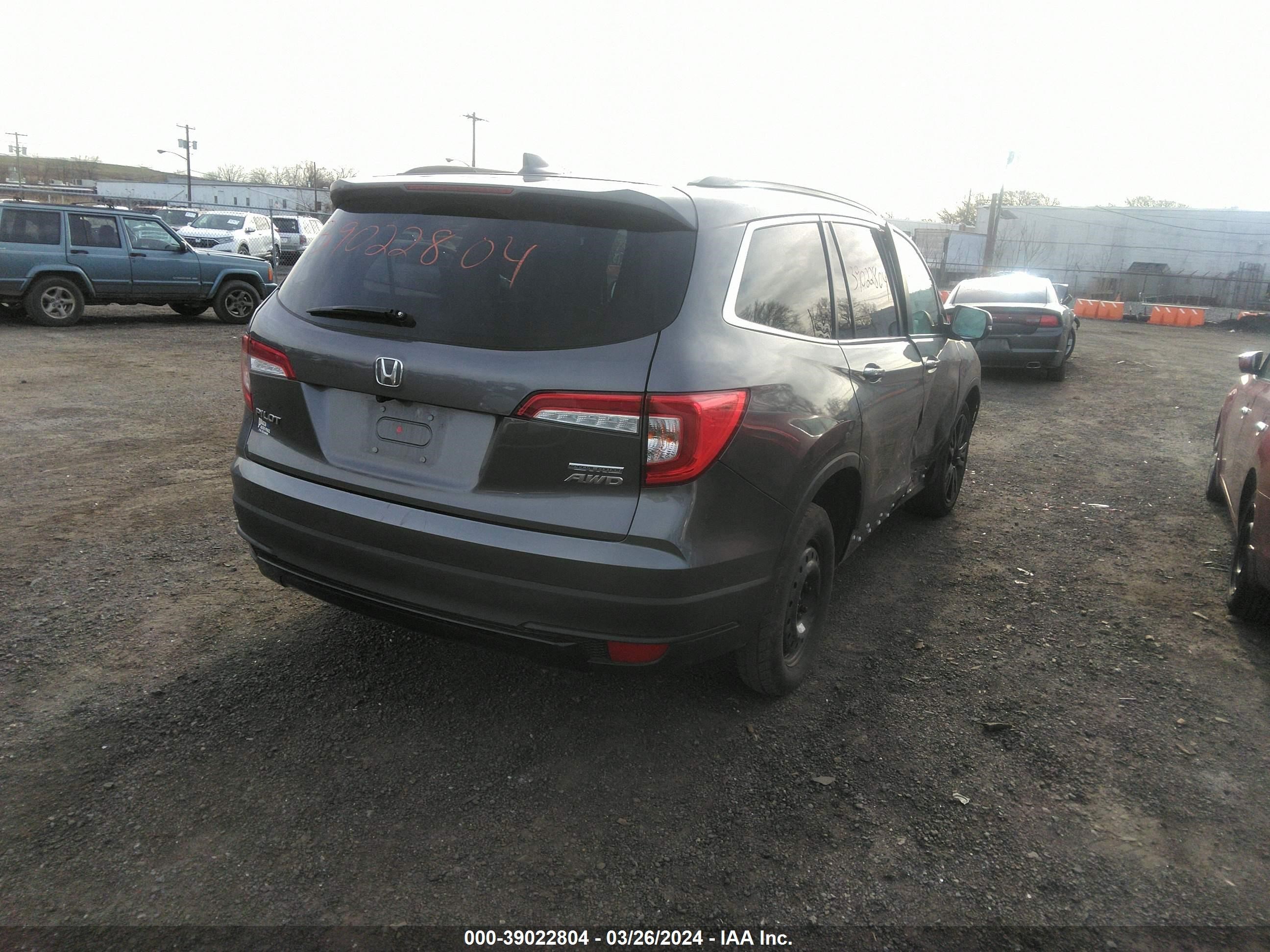 Photo 3 VIN: 5FNYF6H20MB100911 - HONDA PILOT 