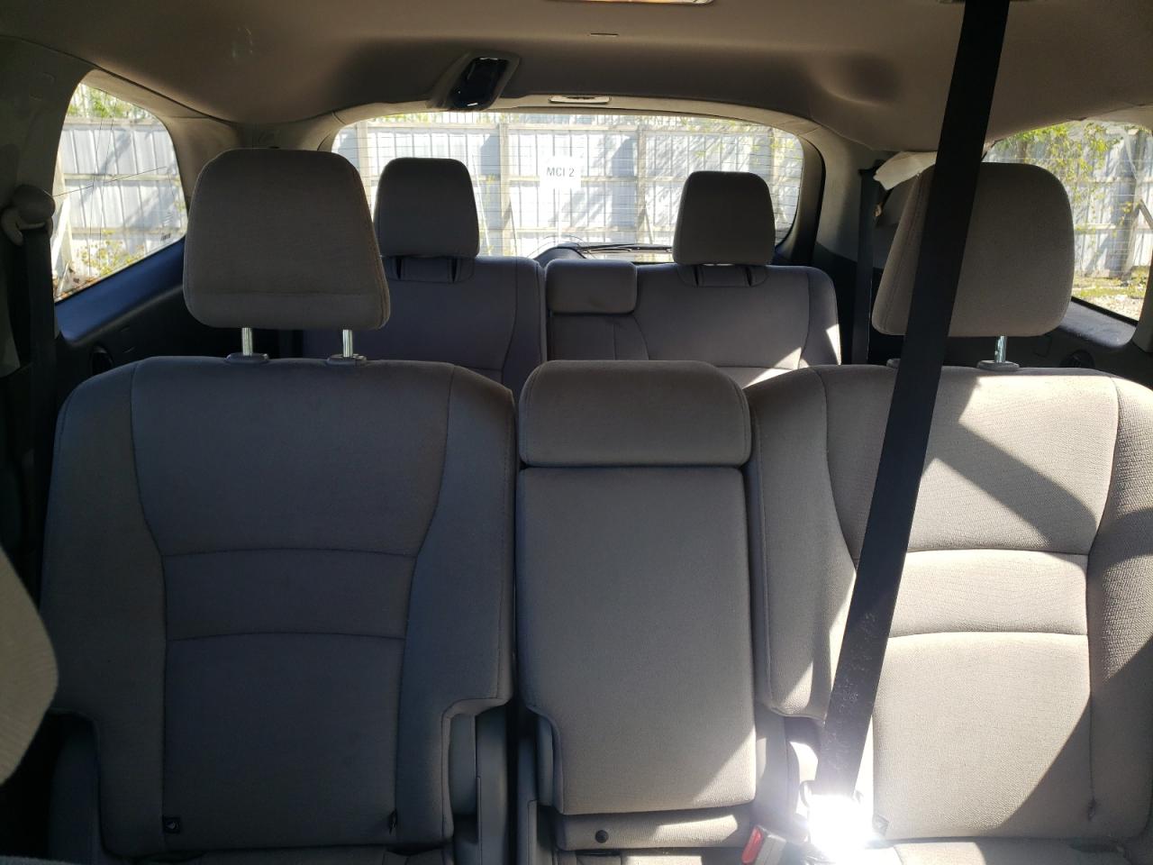 Photo 9 VIN: 5FNYF6H30HB039851 - HONDA PILOT 