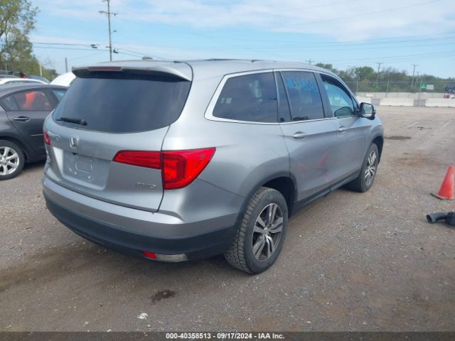 Photo 3 VIN: 5FNYF6H32GB029904 - HONDA PILOT 