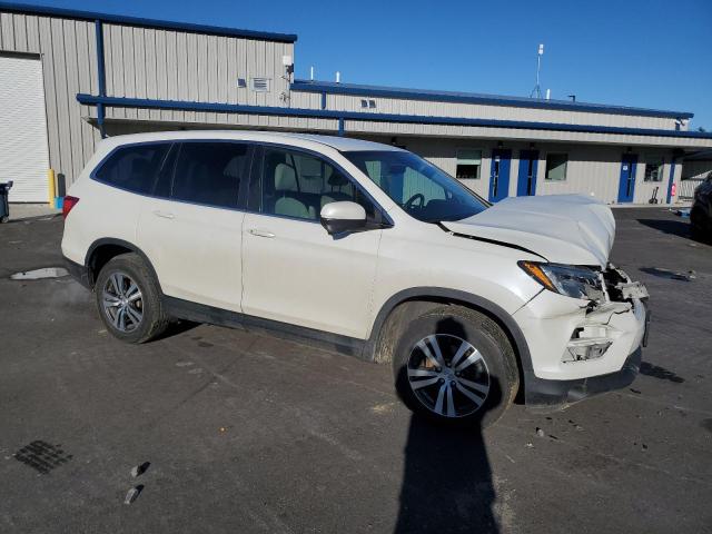 Photo 3 VIN: 5FNYF6H34JB021715 - HONDA PILOT 