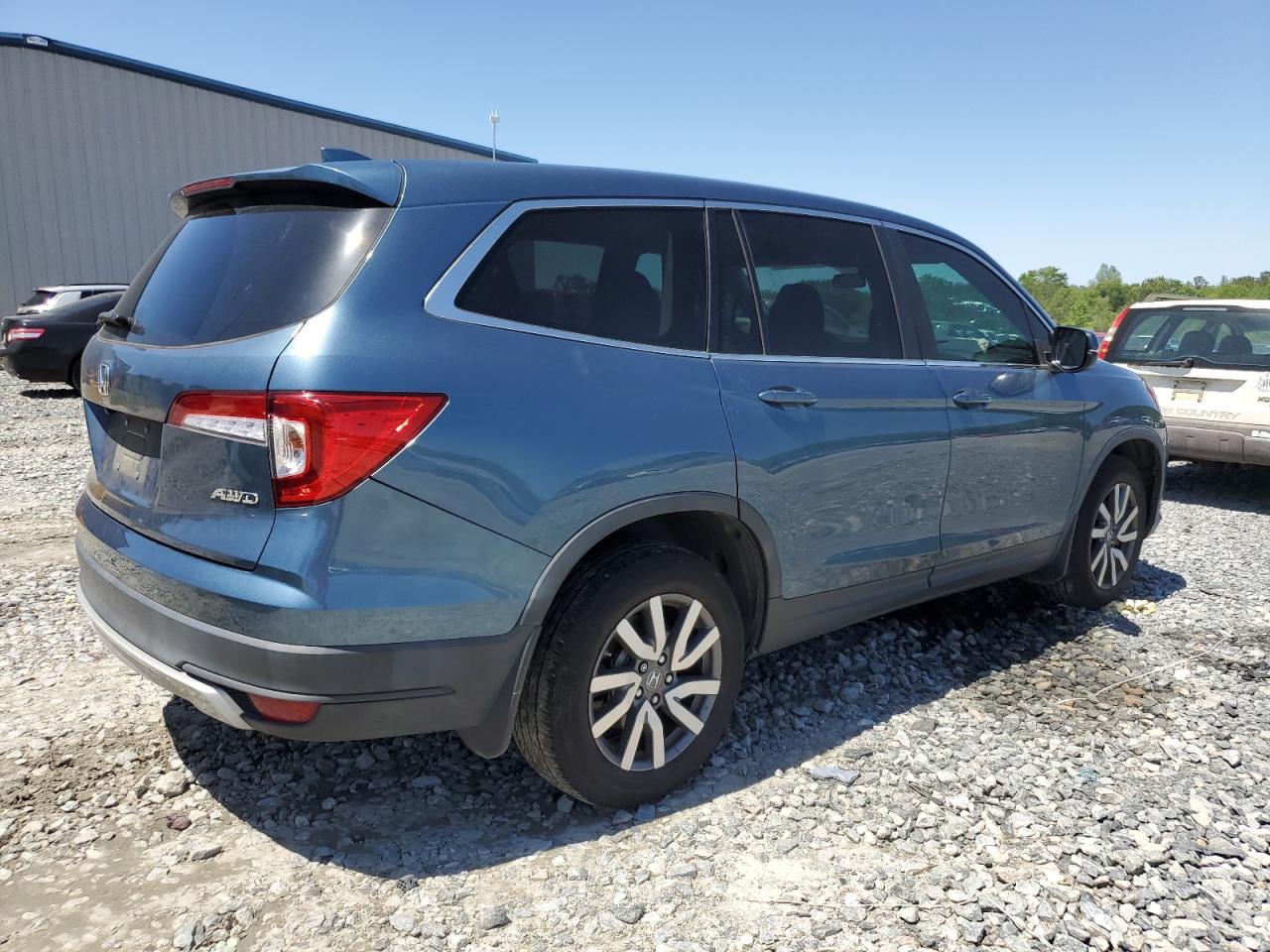 Photo 2 VIN: 5FNYF6H34LB015657 - HONDA PILOT 