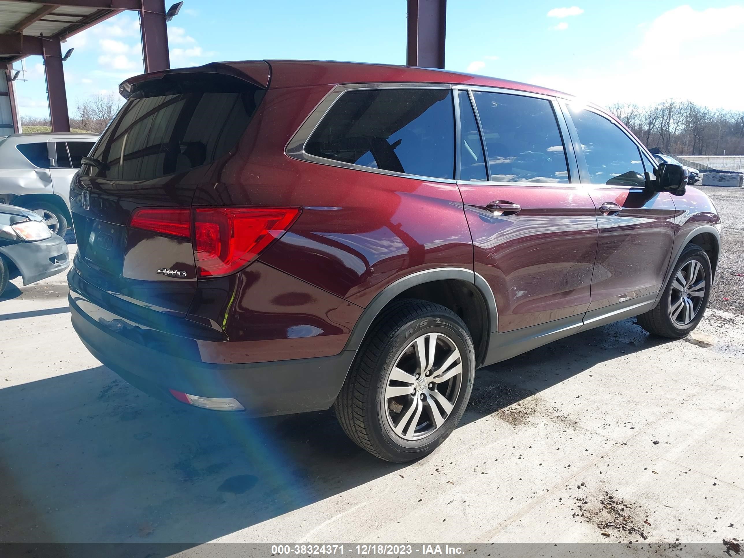 Photo 3 VIN: 5FNYF6H35GB093922 - HONDA PILOT 