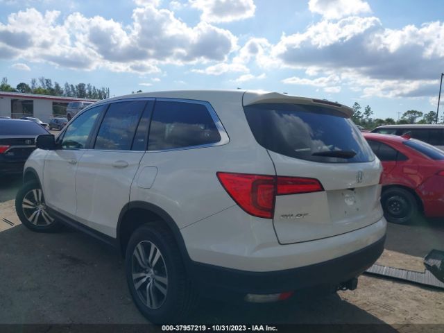 Photo 2 VIN: 5FNYF6H35JB027104 - HONDA PILOT 