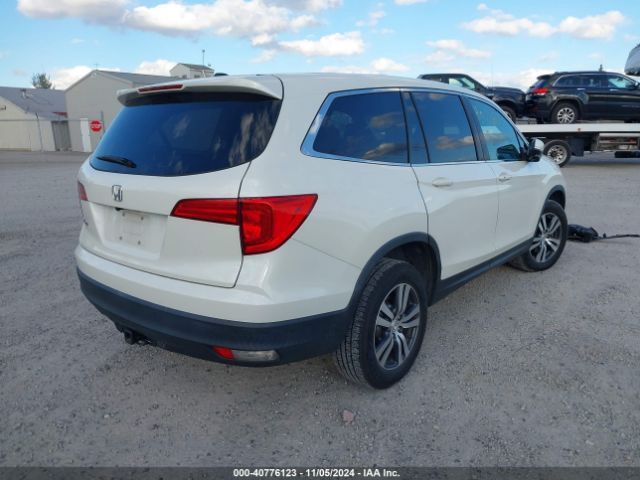 Photo 3 VIN: 5FNYF6H35JB062967 - HONDA PILOT 