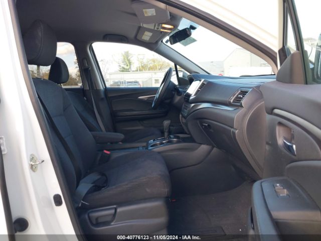 Photo 4 VIN: 5FNYF6H35JB062967 - HONDA PILOT 