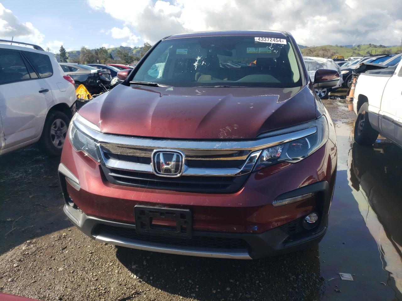 Photo 4 VIN: 5FNYF6H35LB012332 - HONDA PILOT 