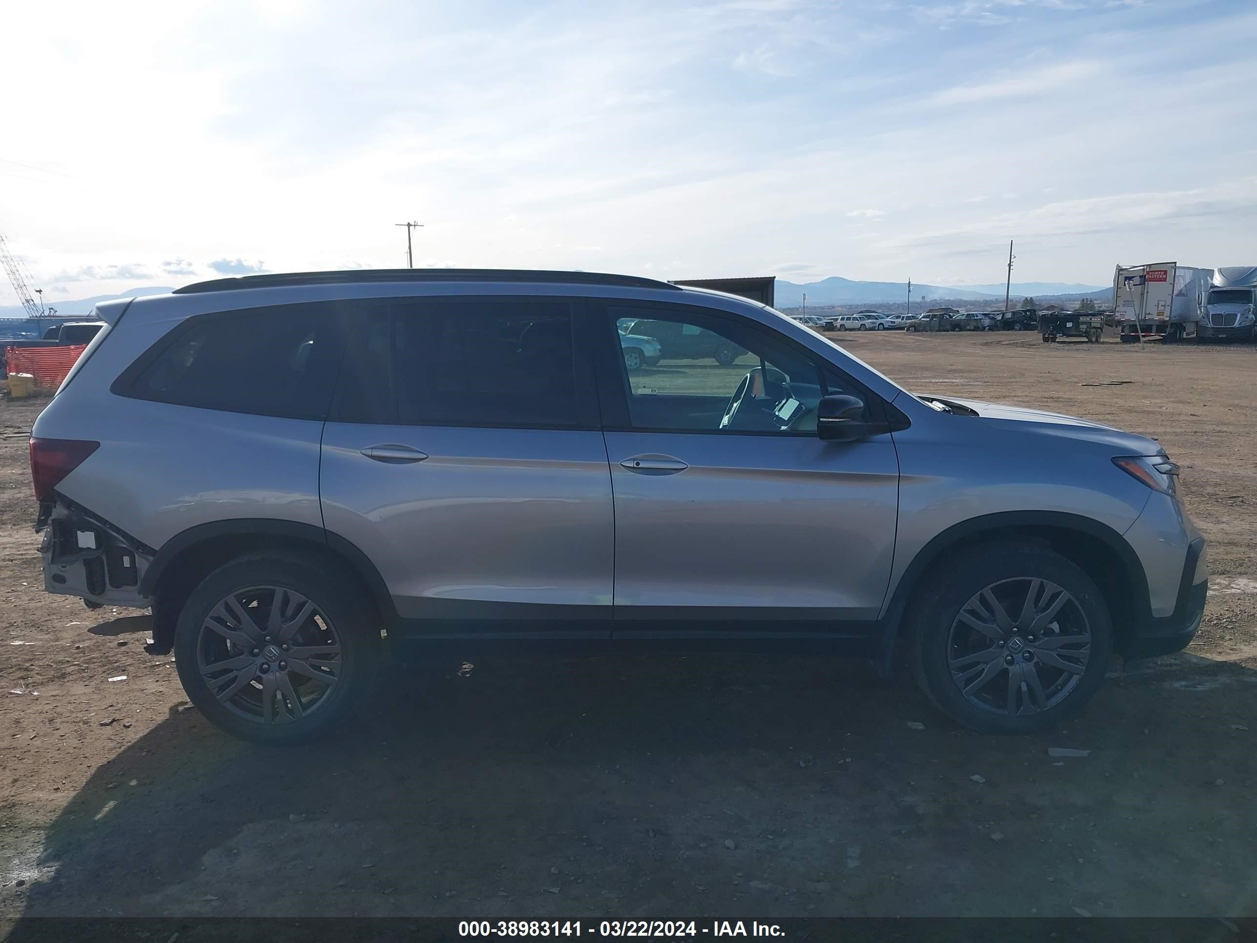 Photo 13 VIN: 5FNYF6H36NB078794 - HONDA PILOT 