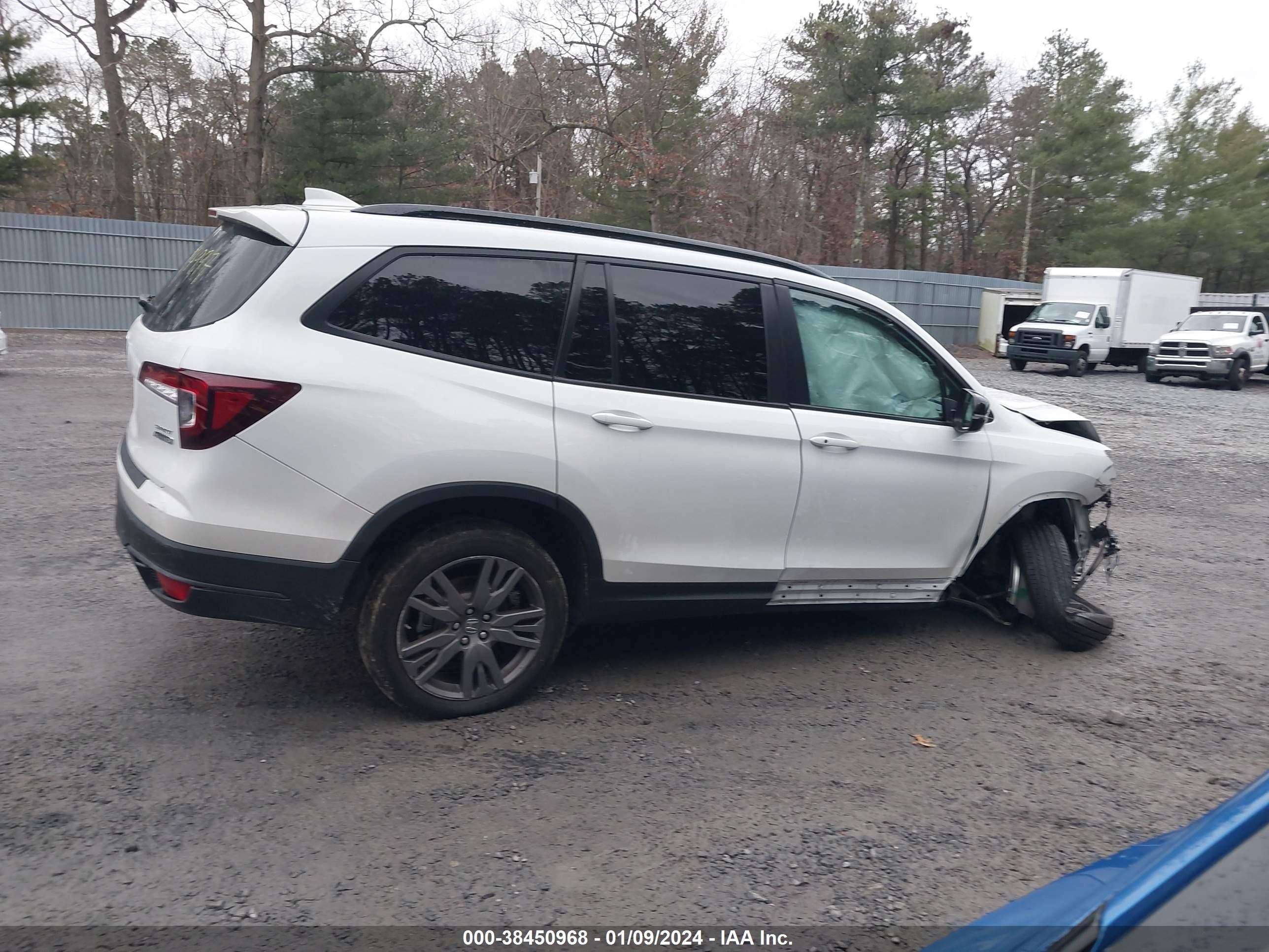 Photo 12 VIN: 5FNYF6H39NB034997 - HONDA PILOT 