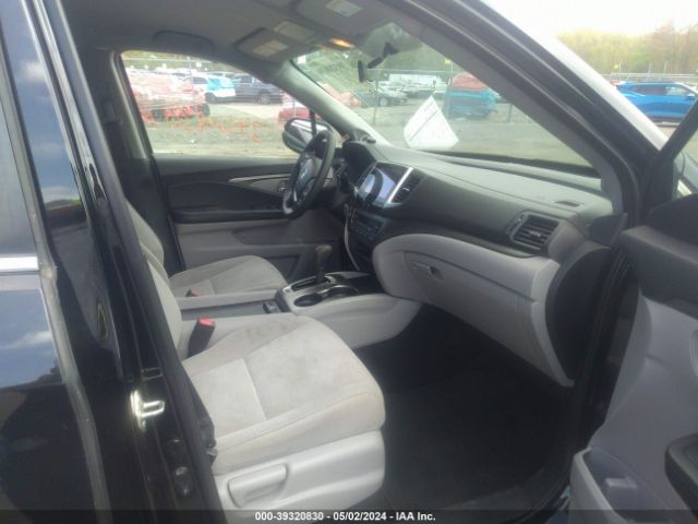 Photo 4 VIN: 5FNYF6H3XHB063946 - HONDA PILOT 