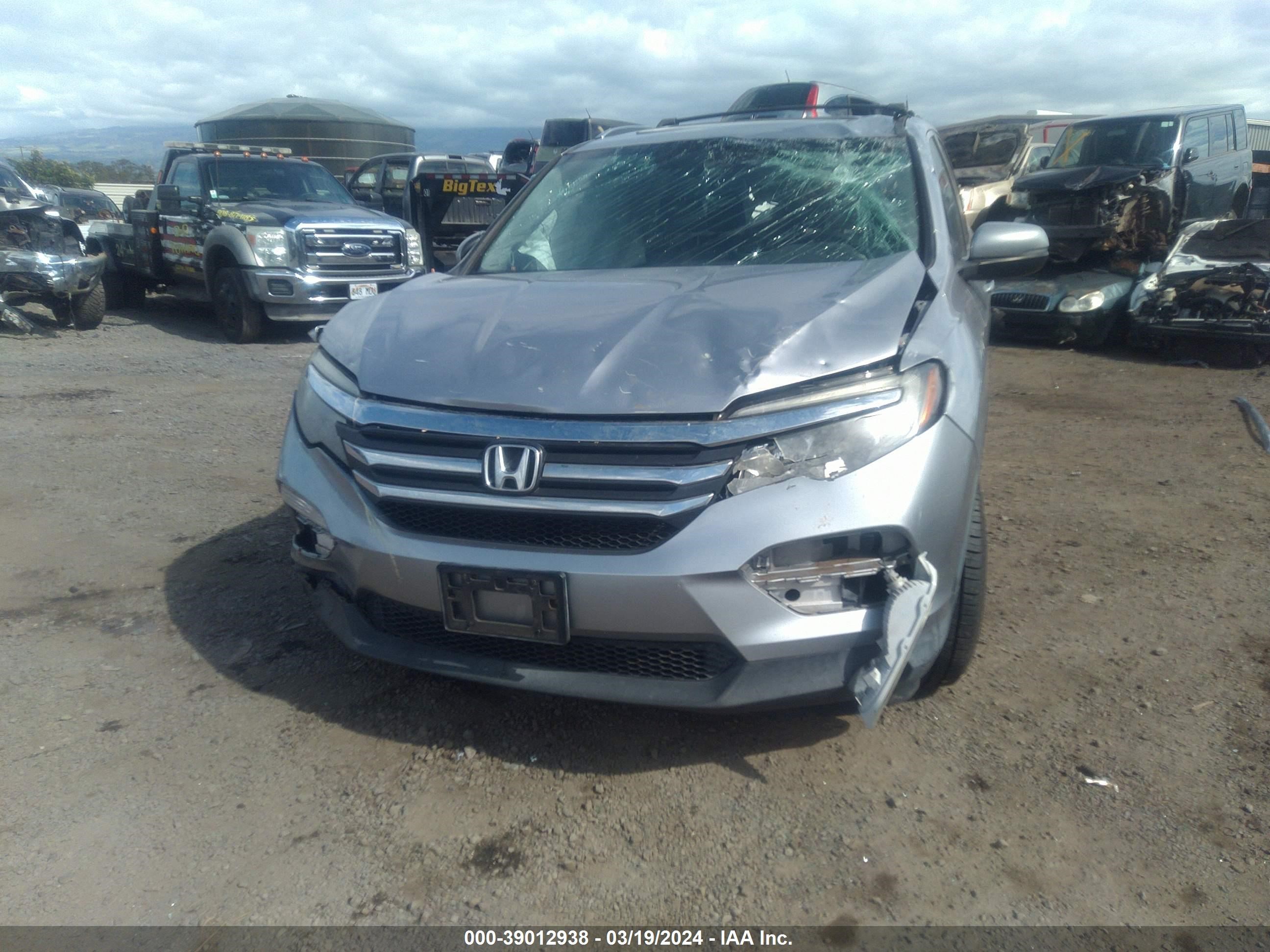 Photo 5 VIN: 5FNYF6H52GB016068 - HONDA PILOT 