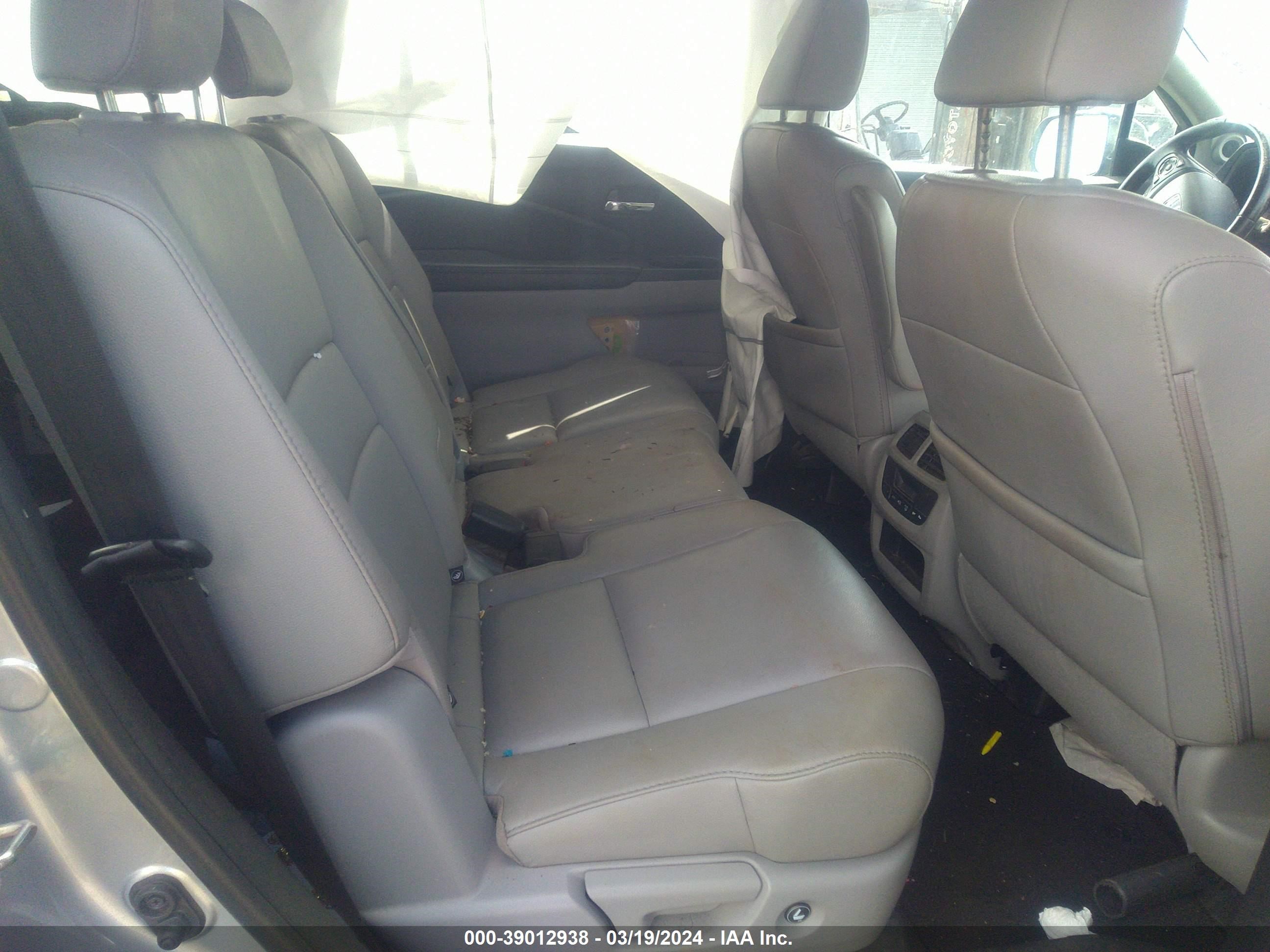 Photo 7 VIN: 5FNYF6H52GB016068 - HONDA PILOT 