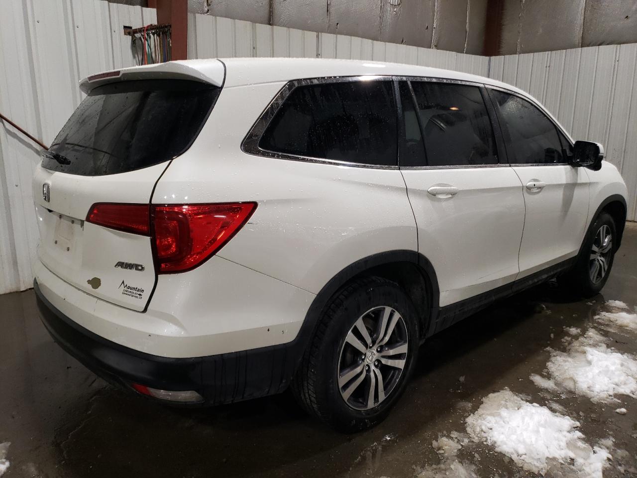 Photo 2 VIN: 5FNYF6H52GB065920 - HONDA PILOT 