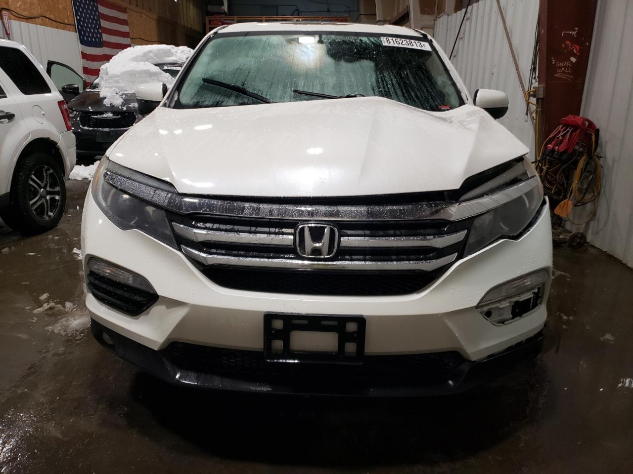 Photo 4 VIN: 5FNYF6H52GB065920 - HONDA PILOT 