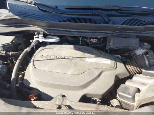 Photo 9 VIN: 5FNYF6H53JB072057 - HONDA PILOT 