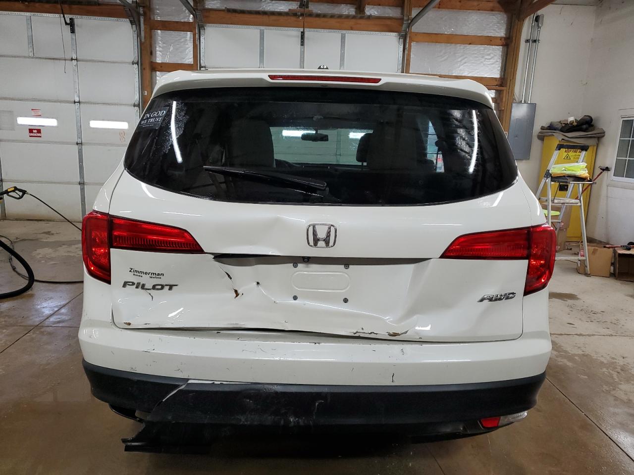 Photo 5 VIN: 5FNYF6H54GB017772 - HONDA PILOT 