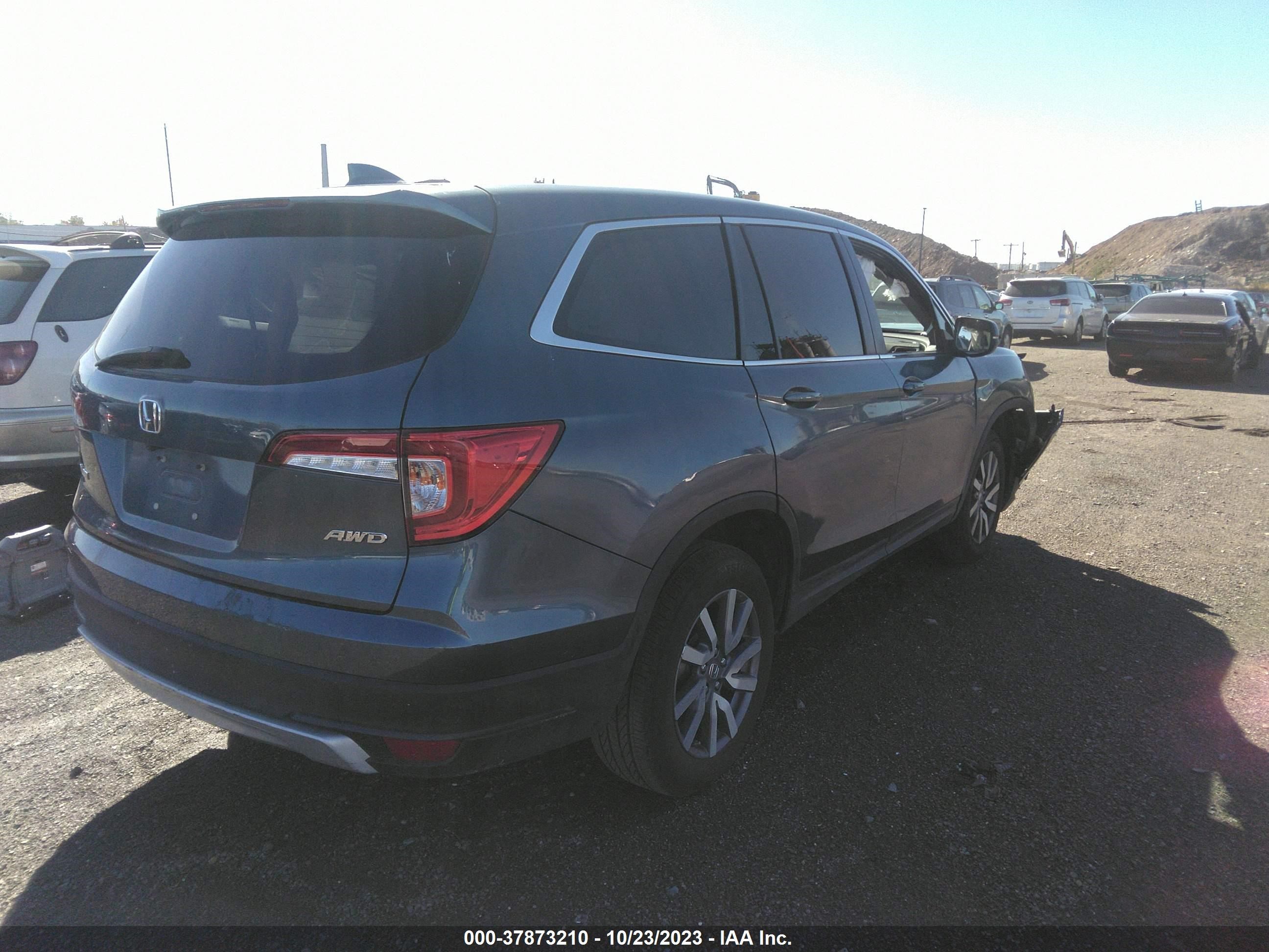 Photo 3 VIN: 5FNYF6H56MB006381 - HONDA PILOT 