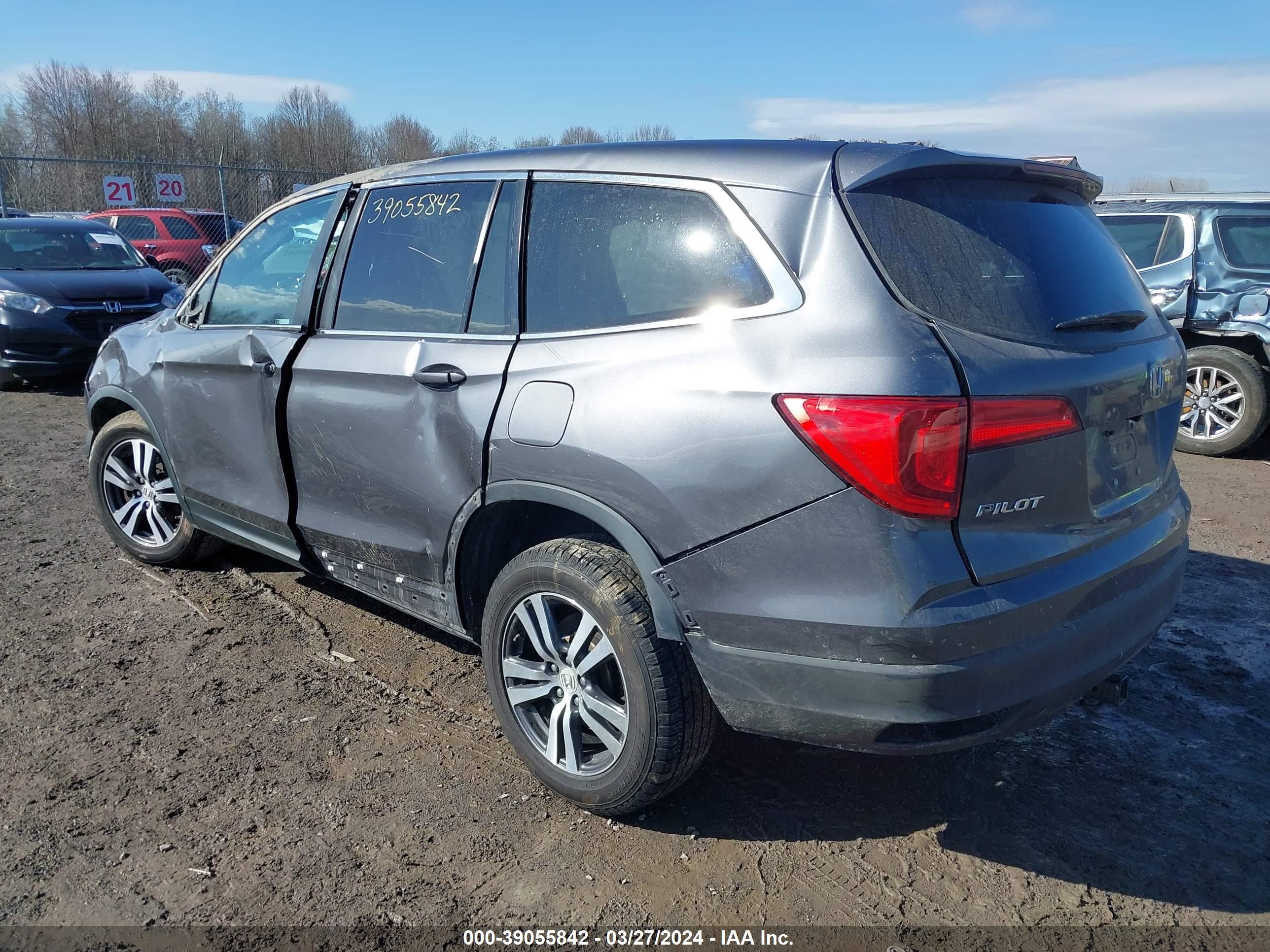 Photo 2 VIN: 5FNYF6H57HB101845 - HONDA PILOT 