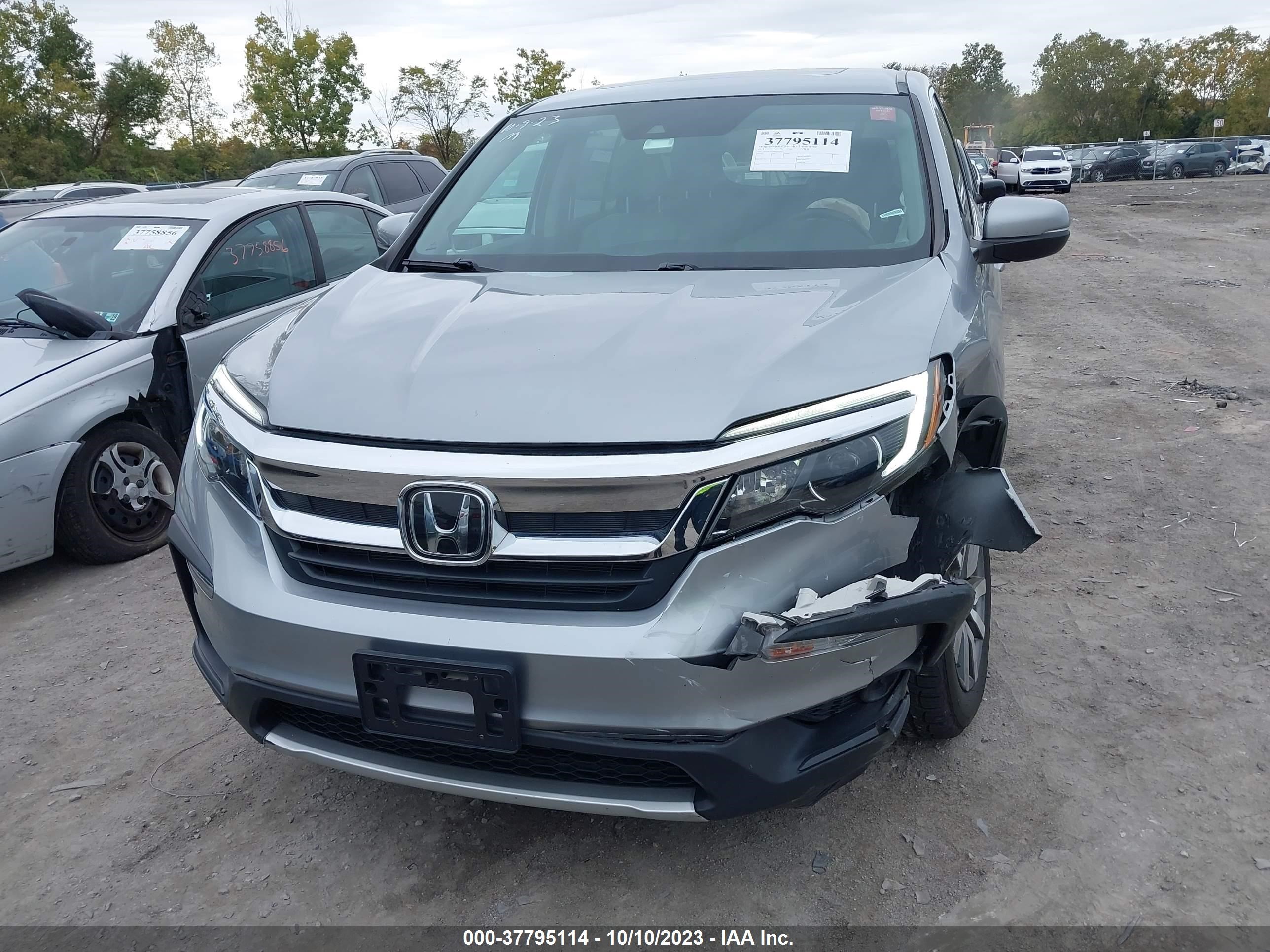 Photo 11 VIN: 5FNYF6H58KB014947 - HONDA PILOT 