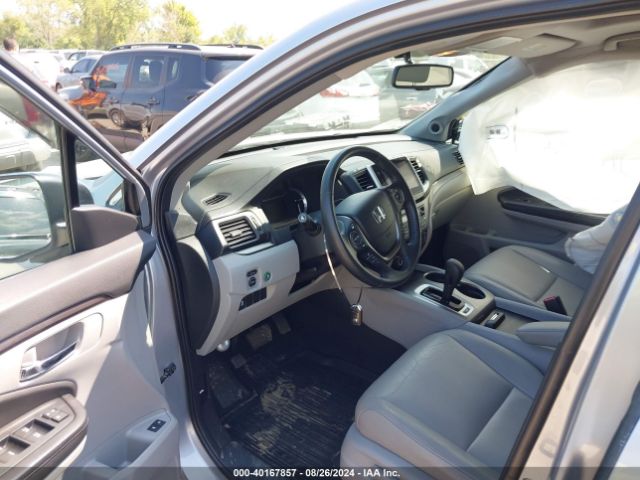 Photo 4 VIN: 5FNYF6H5XGB035399 - HONDA PILOT 