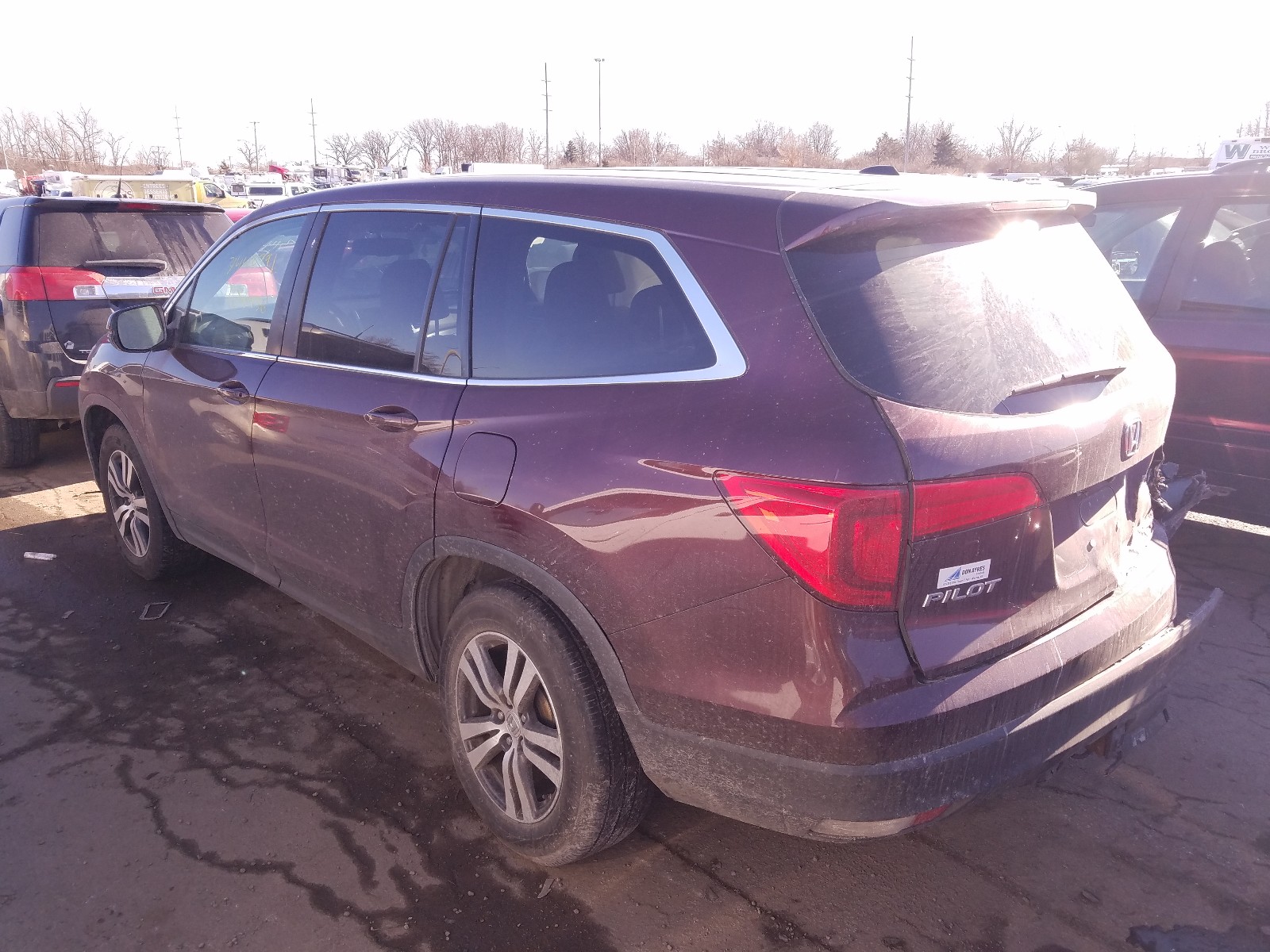 Photo 2 VIN: 5FNYF6H5XGB058553 - HONDA PILOT EXL 