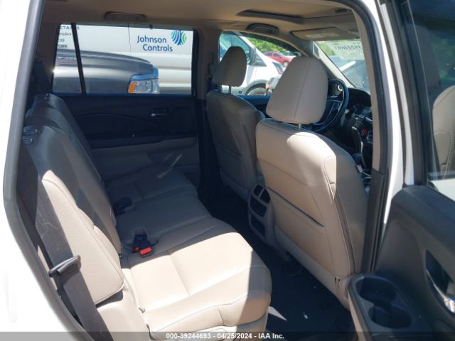 Photo 7 VIN: 5FNYF6H5XHB077427 - HONDA PILOT 