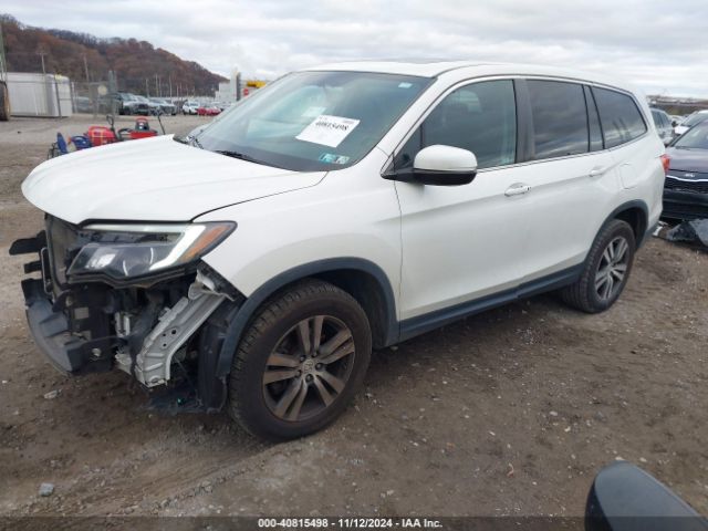 Photo 1 VIN: 5FNYF6H5XJB037211 - HONDA PILOT 