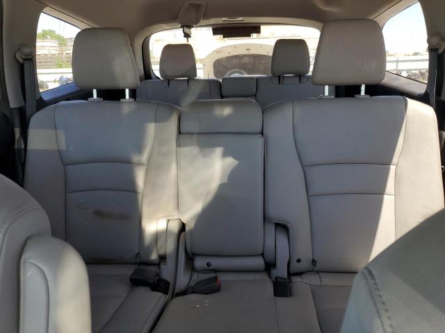 Photo 9 VIN: 5FNYF6H60JB007689 - HONDA PILOT 