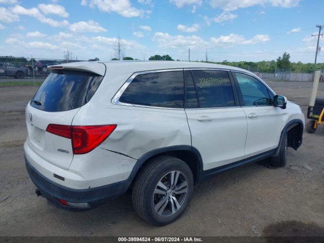 Photo 3 VIN: 5FNYF6H63JB054845 - HONDA PILOT 