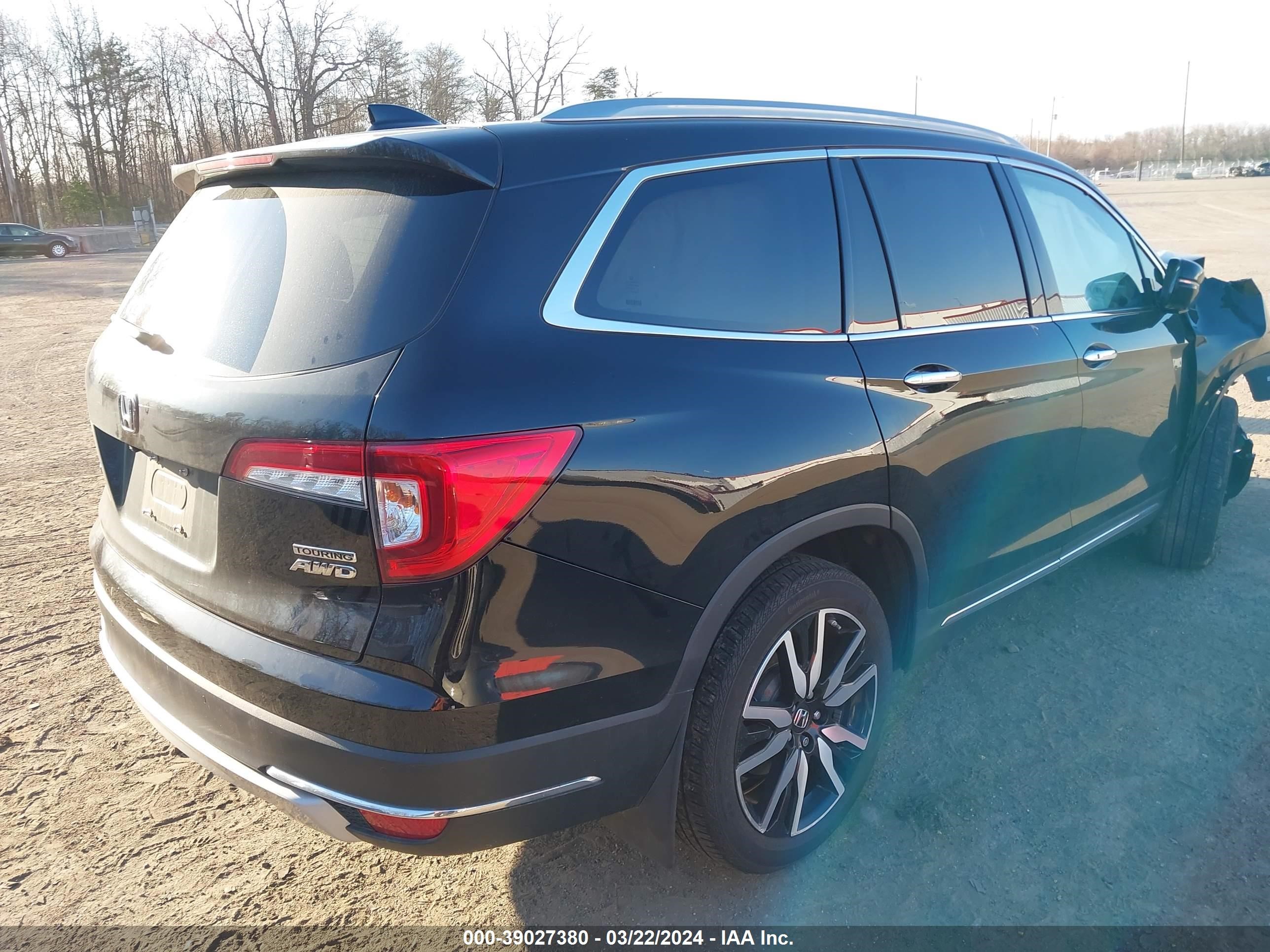 Photo 3 VIN: 5FNYF6H63KB055026 - HONDA PILOT 