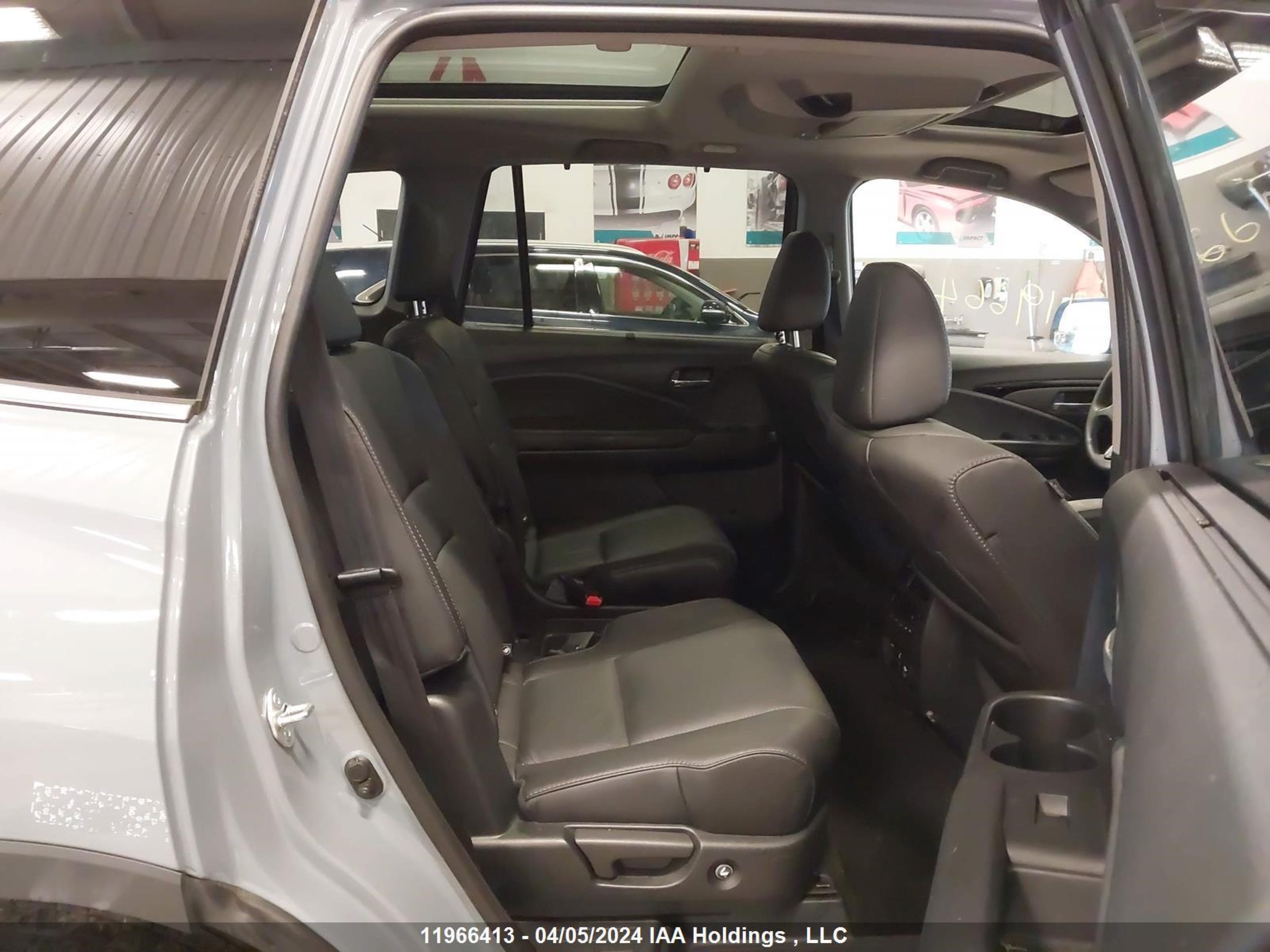 Photo 7 VIN: 5FNYF6H64NB508364 - HONDA PILOT 