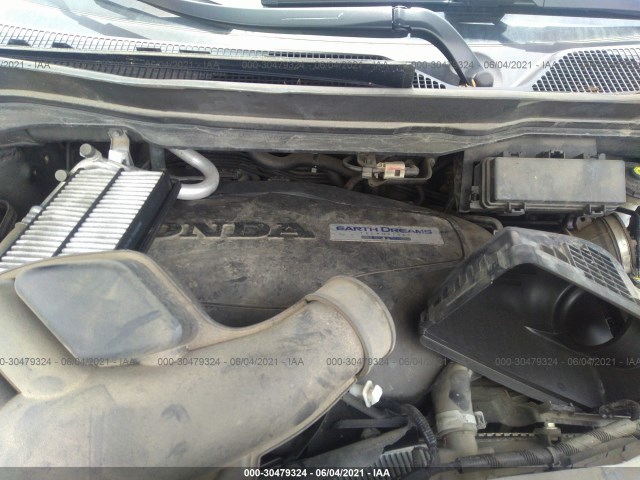 Photo 9 VIN: 5FNYF6H7XGB062622 - HONDA PILOT 