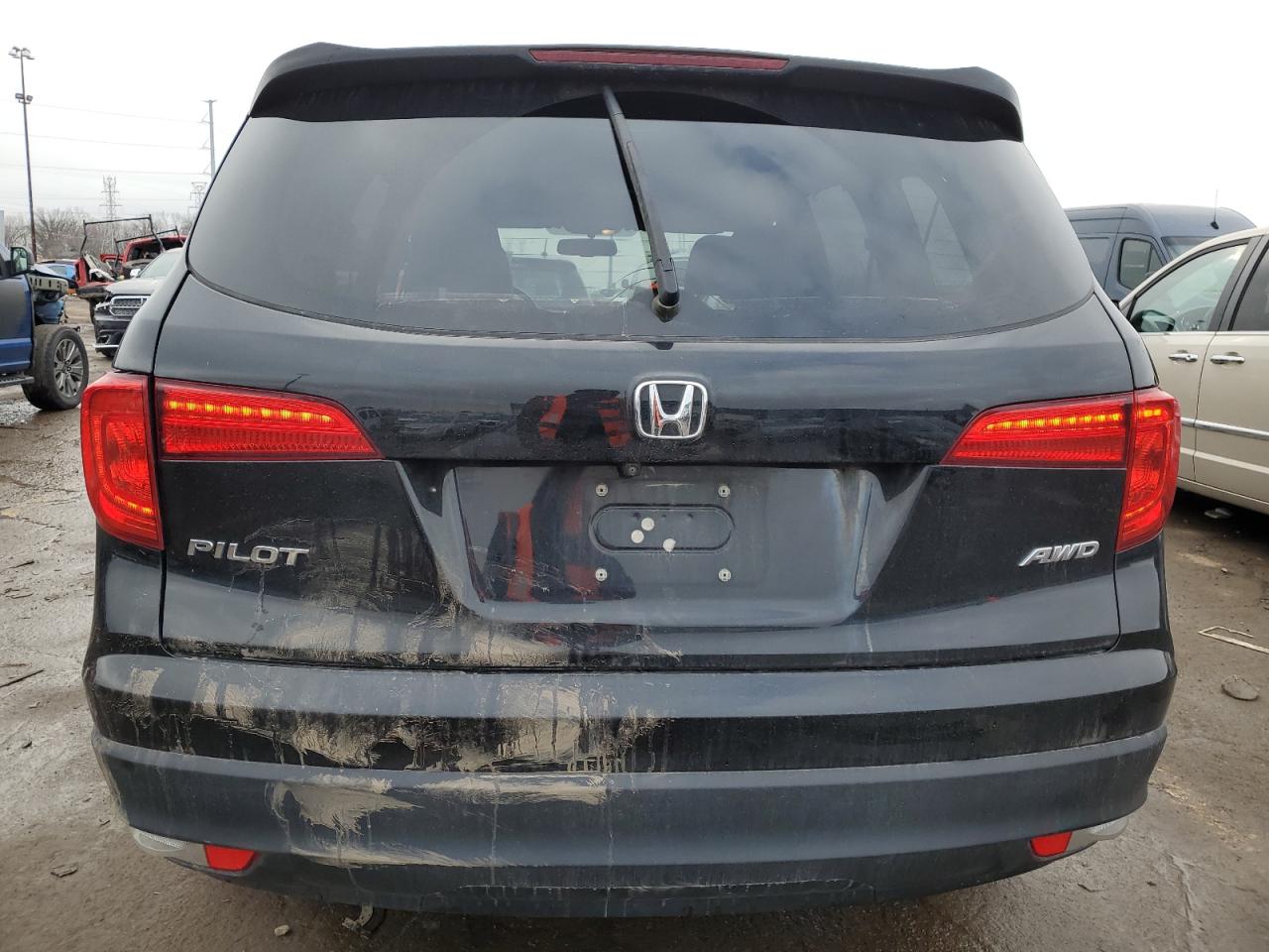 Photo 5 VIN: 5FNYF6H81GB064865 - HONDA PILOT 