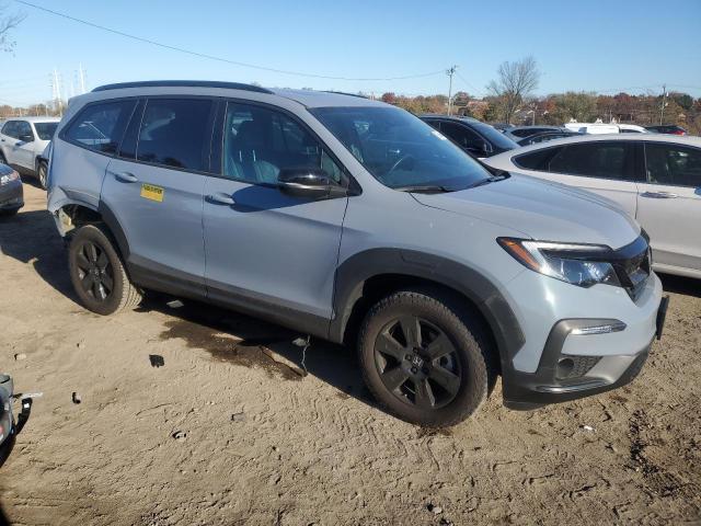 Photo 3 VIN: 5FNYF6H82NB074110 - HONDA PILOT 