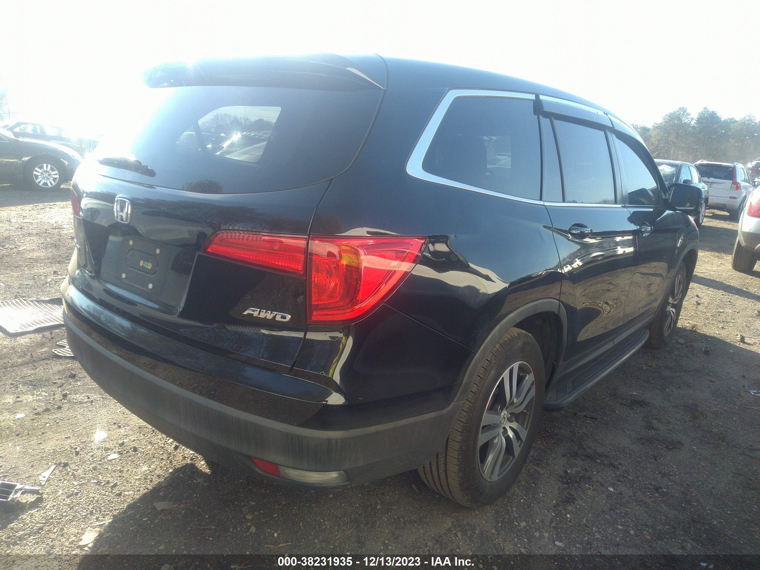 Photo 3 VIN: 5FNYF6H83GB085765 - HONDA PILOT 