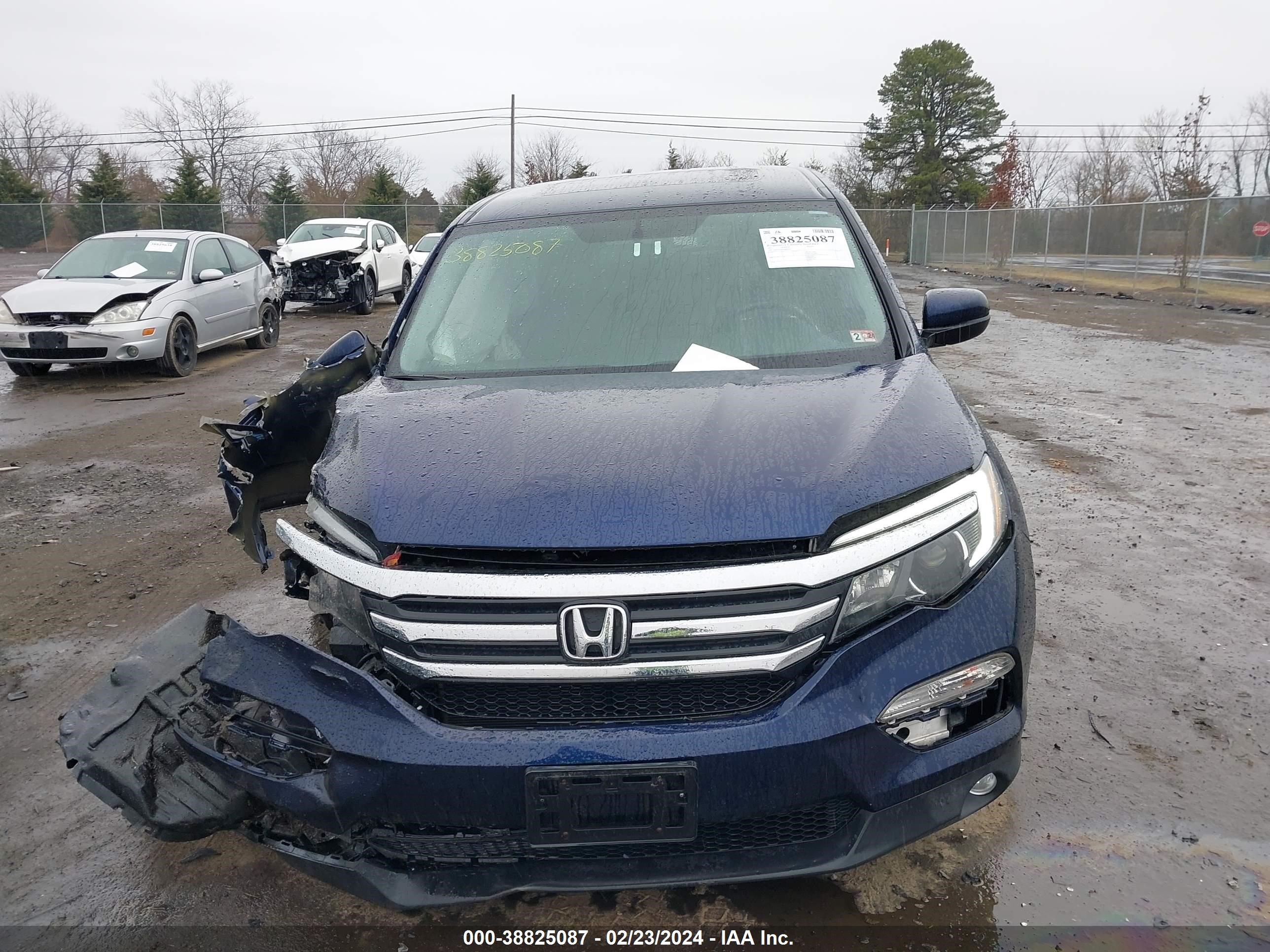 Photo 11 VIN: 5FNYF6H85HB069830 - HONDA PILOT 