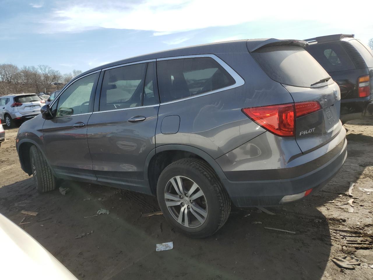 Photo 1 VIN: 5FNYF6H88HB020119 - HONDA PILOT 