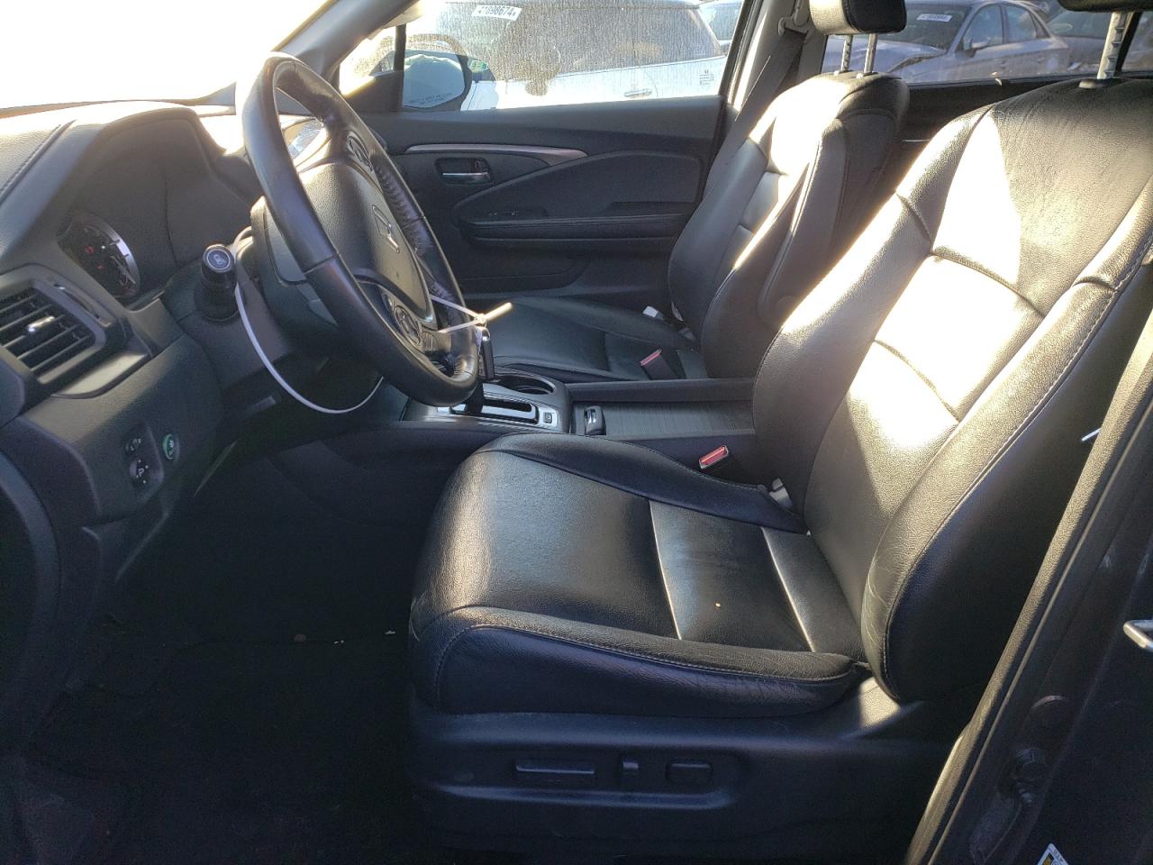 Photo 6 VIN: 5FNYF6H88HB020119 - HONDA PILOT 