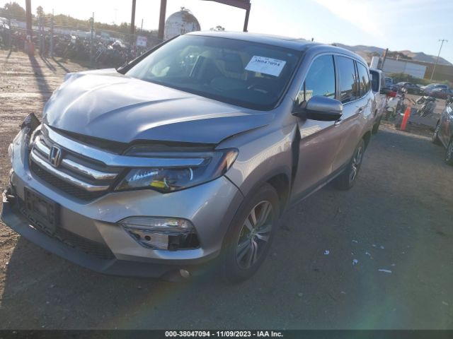 Photo 1 VIN: 5FNYF6H89JB070646 - HONDA PILOT 